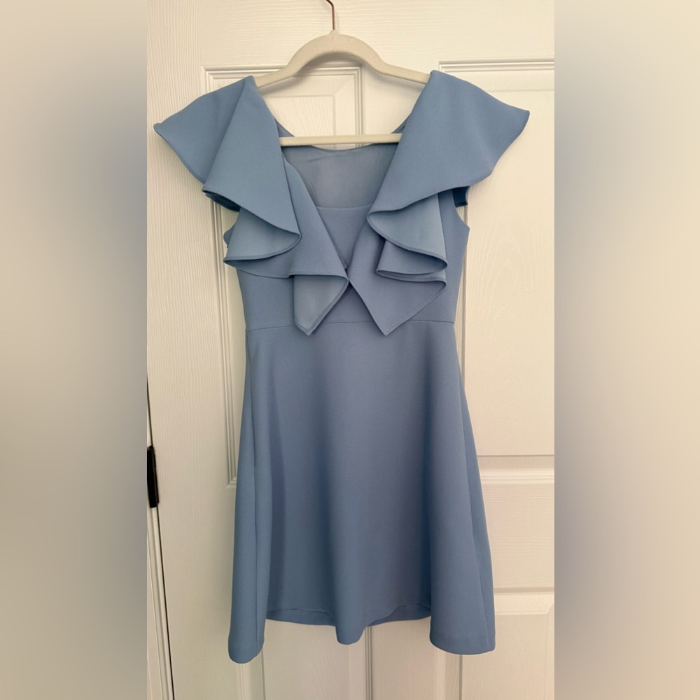 Adorable BCBGeneration Light Blue Mini Dress with Ruffle Sleeves - Picture 2 of 4